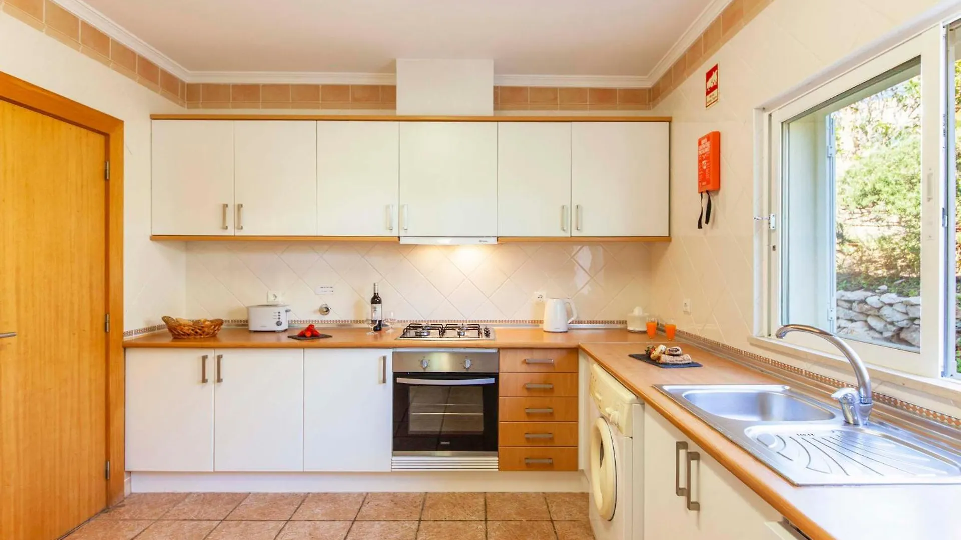 Villa Trinidad By Algarve Vacation Albufeira
